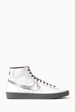 Nike: Белые кроссовки Blazer Mid 77