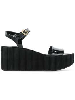 Salvatore Ferragamo: Чёрные сандалии 