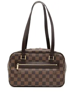 Louis Vuitton: Коричневая сумка 