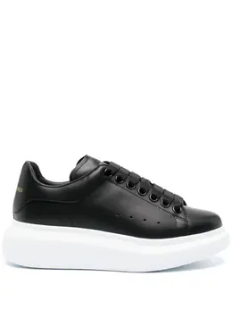 Alexander McQueen: Чёрные кроссовки  Oversized