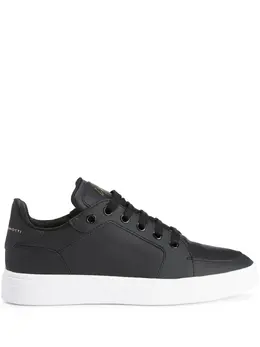 Giuseppe Zanotti: Чёрные кроссовки 