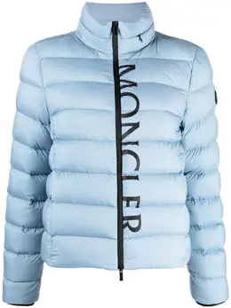 Moncler: Голубая куртка 