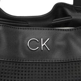 Calvin Klein: Чёрная сумка