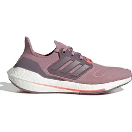 adidas: Фиолетовые кроссовки  UltraBoost