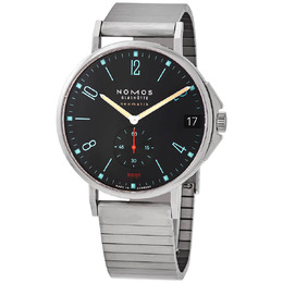 Nomos: Часы