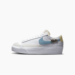 Nike: Белые кеды  Blazer Low