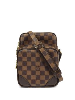 Louis Vuitton: Коричневая сумка 