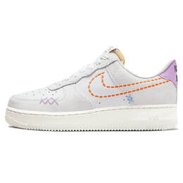 Nike: Бежевые кроссовки  Air Force 1