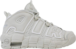 Nike: Светлые кроссовки  Air More Uptempo