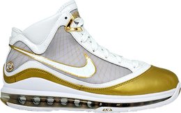 Nike: Белые кроссовки  Air Max Lebron 7