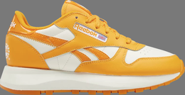 Reebok: Оранжевые кроссовки  Classic Leather