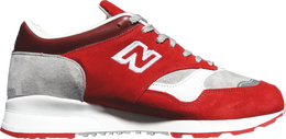 New Balance: Красные кроссовки 