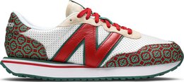 New Balance: Красные кроссовки  237