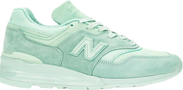 New Balance: Зелёные кроссовки  997