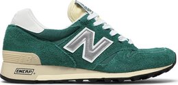 New Balance: Зелёные кроссовки  1300