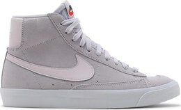 Nike: Светлые кроссовки  Blazer Mid 77