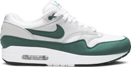 Nike: Зелёные кроссовки  Air Max 1