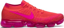 Nike: Розовые кроссовки  Air Vapormax