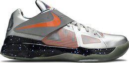 Nike: Серебристые кроссовки  Zoom KD 4