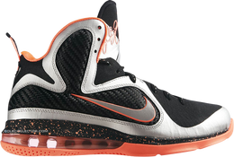 Nike: Яркие кроссовки  Lebron 9