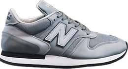 New Balance: Серые кроссовки  770