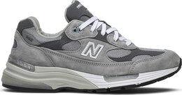 New Balance: Серые кроссовки 992