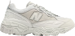 New Balance: Белые кроссовки  801