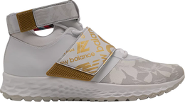 New Balance: Белые кроссовки 