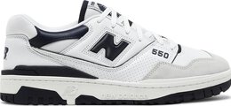 New Balance: Белые кроссовки  550