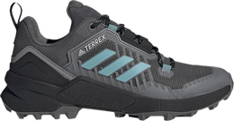 Adidas: Серые кроссовки  Terrex Swift