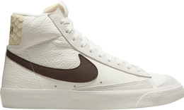 Nike: Бежевые кроссовки  Blazer Mid 77