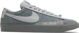 Nike: Серые кроссовки  Blazer Low