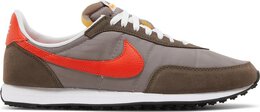 Nike: Оранжевые кроссовки  Waffle Trainer 2