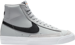 Nike: Светлые кроссовки  Blazer Mid 77