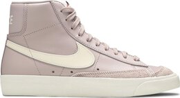 Nike: Фиолетовые кроссовки  Blazer Mid 77