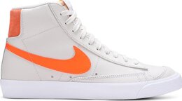 Nike: Светлые кроссовки  Blazer Mid 77