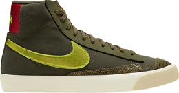 Nike: Зелёные кроссовки  Blazer Mid 77