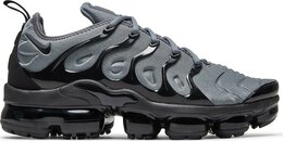 Nike: Серые кроссовки  Air Vapormax Plus