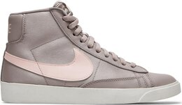 Nike: Розовые кроссовки  Blazer Mid Premium