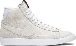 Nike: Серые кроссовки  Blazer Mid