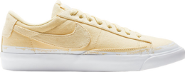 Nike: Бежевые кроссовки  Blazer Low