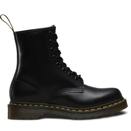 Dr. Martens: Чёрные ботинки