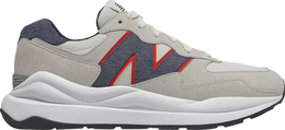 New Balance: Белые кроссовки  57/40