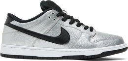 Nike: Серебристые кроссовки Dunk Low Pro SB