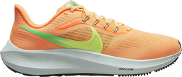 Nike: Зелёные кроссовки  Air Zoom