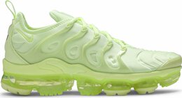 Nike: Зелёные кроссовки  Air Vapormax Plus