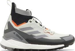 Adidas: Зелёные ботинки  Terrex Free Hiker