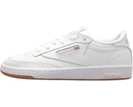 Reebok: Белые кроссовки  Club C 85