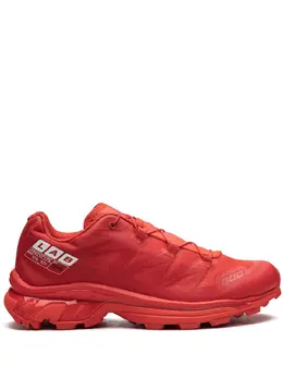 Salomon: Красные кроссовки 