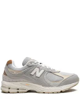 New Balance: Коричневые кроссовки  2002R